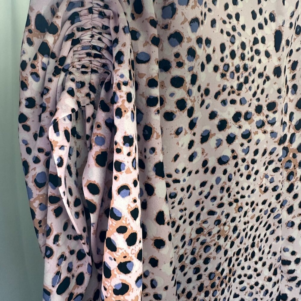 Cabi Seaside Top M Euc - image 3